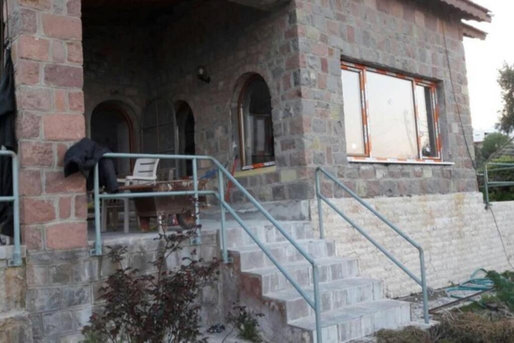 Mordogan Tas Konakta Doga Ve Deniz Tatili Villa Karaburun  Kültér fotó